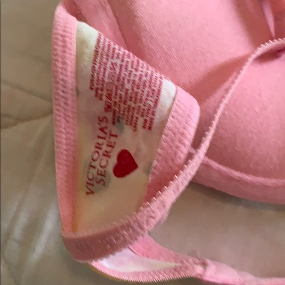 Victoria Secret flower 🌺 braw - Picture 3 of 3